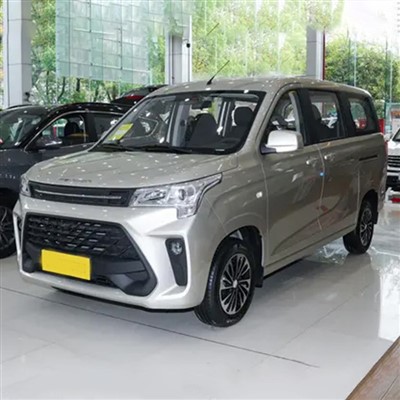 Dongfeng Glory 380 Pembawa Orang Besar