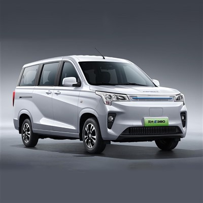 Minivan Mobil Listrik Glory E380